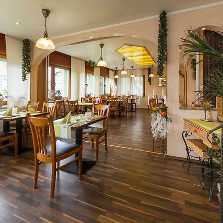 Pension Grune Au Hasselroth Ngoại thất bức ảnh